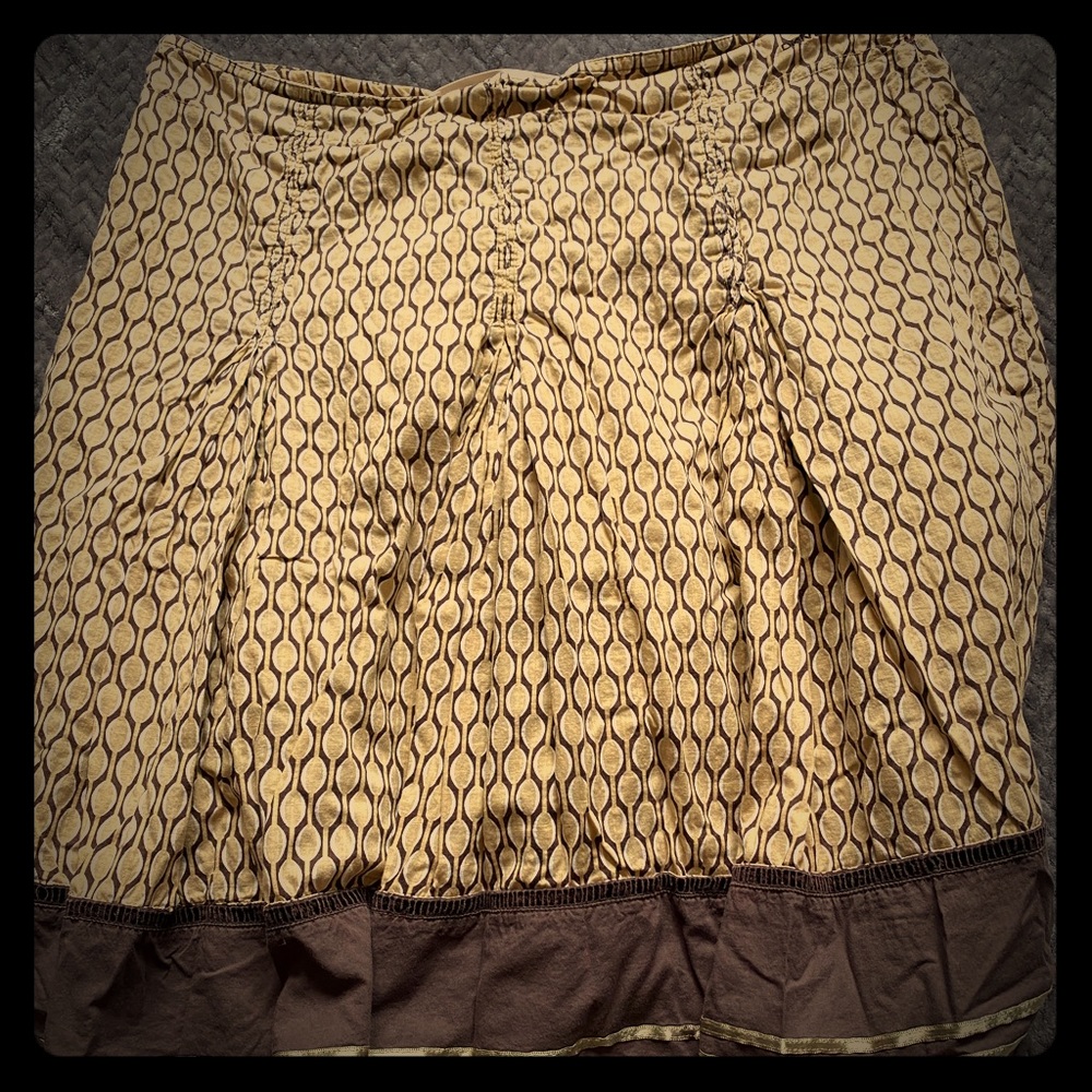 DKNY Jeans beautiful lined skirt